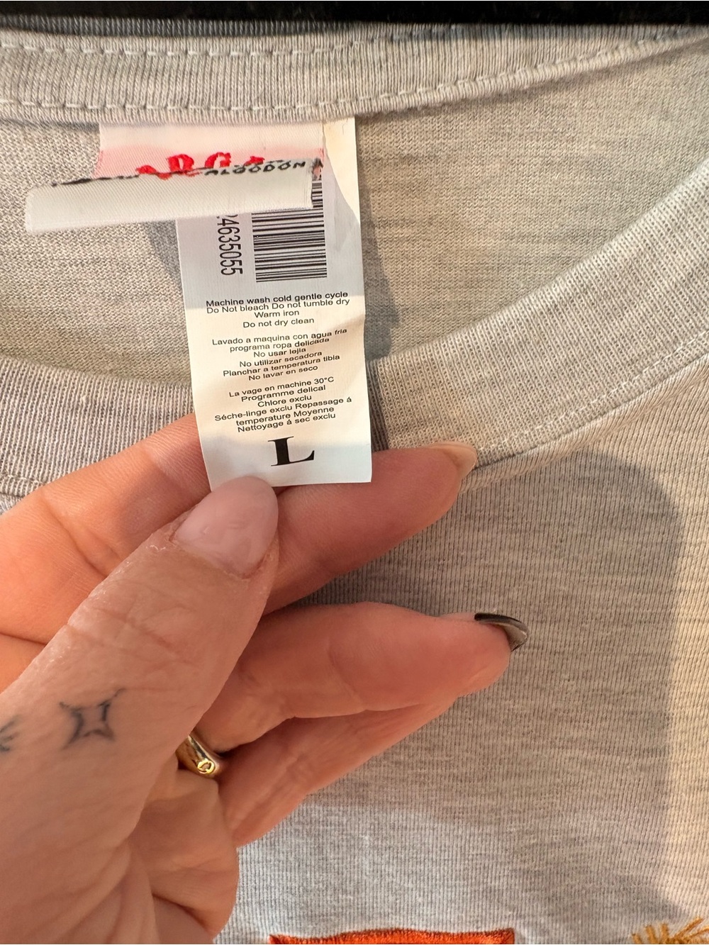 Gray 'PERU' Embroidered Tee with Colorblock Lettering - Picture 3 of 3